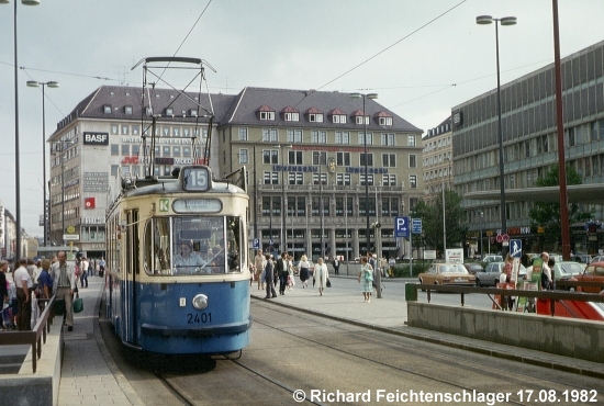 M4.65 2401, Linie 15 Hauptbahnhof, 17.08.1982;    Richard Feichtenschlager